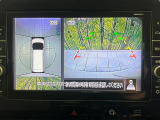 【アラウンドビューモニター】専用のカメラにより、上から見下ろしたような視点で360度クルマの周囲を確認することができます☆死角部分も確認しやすく、狭い場所での切り返しや駐車もスムーズに行えます。