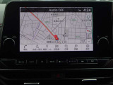 プロパイロットとリンク。9インチのWXGA高解像度モニタ-を搭載し、Apple Carplayワイヤレス接続にも対応しているNissanConnectナビ。お問い合わせは03-5672-1023へ