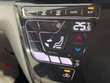 【オートエアコン】一度お好みの温度に設定すれば、車内の温度を検知し風量や温度を自動で調整。暑い&hellip;寒い&hellip;と何度もスイッチ操作をする必要はありません。快適な車内空間には必須の機能ですね♪