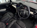 金融機関でオートローンをご予定のお客様、 メーカーファイナンス、MINI JAPAN ファイナンスのローンプログラムをご存知でしょうか?