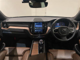 XC60 アルティメット B5 AWD 4WD 本革シート