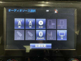 トヨタ純正8インチディスプレイオーディオ装備。