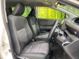 運転席シート廻りは使用感も少なく、良好な状態となっています。前オーナー様が丁寧に使っていたことがよくわかりますね。