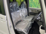 もちろん車内はキレイです♪よりクリーンな状態をキープしたいお客様には『ナノゾーンコート』がおすすめ!新型コロナウイルス対策や、除菌・消臭に効果を発揮し多くの方にご好評いただいております。