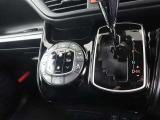 現状渡しのお車となります。極限までコストカットを行い価格優先で販売させて頂いております。【このお車は現状販売で保証は有料にて1年から3年まで加入頂けます】