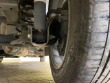 お車を安心してお乗りいただく為には、足回りの定期点検が欠かせません。サービスサポート(有償保証)では無料点検もご提供しており、安心のカーライフをお過ごしいただけるサポート体制が整っています。