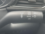 【 オートライト 】オートライトなのでライトの点け忘れを気にすることなく運転が出来ます♪//