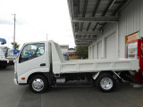 ディーゼル、4WD、マニュアル、ABS、2トン、ダンプ、低床、荷台内寸約:L304&times;W159&times;H31