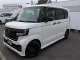 こちらのお車は、ホンダセンシングを装備しております!先進の安全運転支援機能で、さまざまなシーンで運転をサポートしてくれます!是非、ホンダセンシング装備車両をご検討ください!