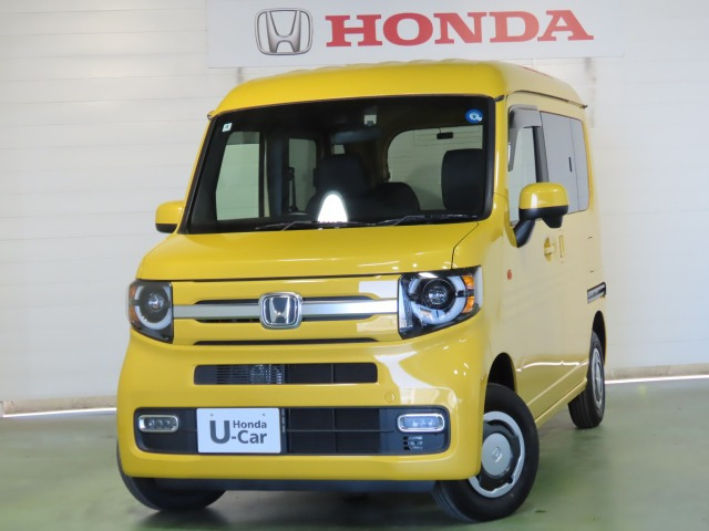 N-VAN +スタイル ファン 4WD 