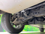 お車を安心してお乗りいただく為には、足回りの定期点検が欠かせません。サービスサポート(有償保証)では無料点検もご提供しており、安心のカーライフをお過ごしいただけるサポート体制が整っています。