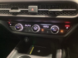 フロント両席にはシートヒーターが付いています!寒い日に便利な装備ですね。