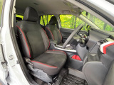 運転席シート廻りは使用感も少なく、良好な状態となっています。丁寧に使われていたことがよくわかりますね。