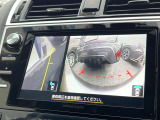 【フロント&サイド&バックカメラ】ドライバーから見にくい死角部分を映像で確認できるカメラを各所に装着。見通しがきかない場所や住宅密集地などを運転することが多い人におすすめの安心装備です。
