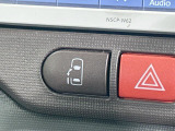 【パワースライドドア】スマートキーや運転席のスイッチでスライドドアの開閉が可能♪電動だから力を入れてドアを開ける必要が無く、小さいお子様でも、重い荷物を持っている時もラクに開け閉めできます♪