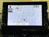 メモリーナビを装備。お出かけラクラク