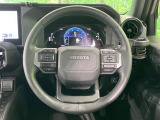 【純正革巻きステアリング】上質な革を使用することで、手にしっかり馴染みとても運転しやすいハンドルです♪
