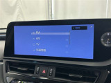 メモリーナビが付いています。フルセグ、Bluetooth付きです。