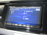 ナビゲーションはパナソニックメモリーナビ(CN-HA02D)を装着しております。AM、FM、CD、DVD再生、Bluetooth、フルセグTVがご使用いただけます。初めて訪れた場所でも安心ですね!