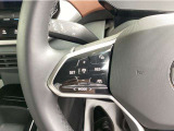 ACC(アクティブクルーズコントロール)前走車との安全な車間距離を常にキープ・クルーズコントロールにレーザーセンサーを組み合わせたシステムです。