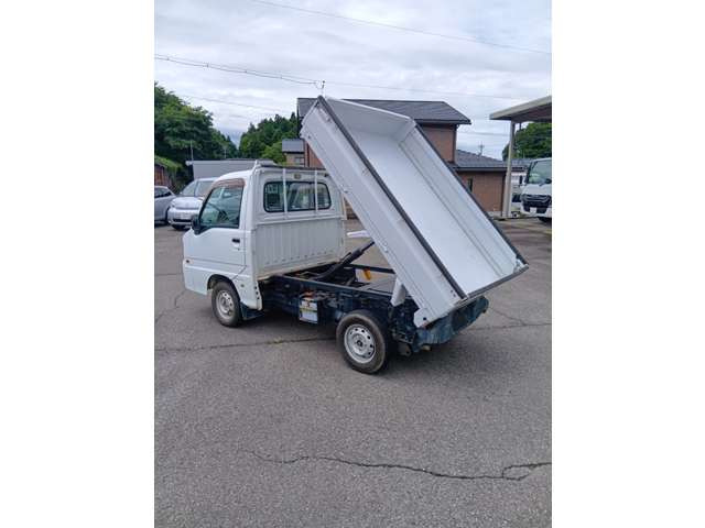 スバル サンバートラック KCエアコン・パワステ3方開 4WD の中古車詳細
