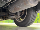 お車を安心してお乗りいただく為には、足回りの定期点検が欠かせません。サービスサポート(有償保証)では無料点検もご提供しており、安心のカーライフをお過ごしいただけるサポート体制が整っています。