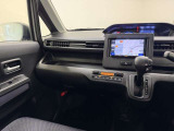 【メーカー認定の品質】本当におすすめできる品質を保持した、マツダ車のみに与えられる 「マツダ認定U-Car」。マツダ車のプロが責任をもって整備し、安心の保証をお付けしてご提供する中古車です。