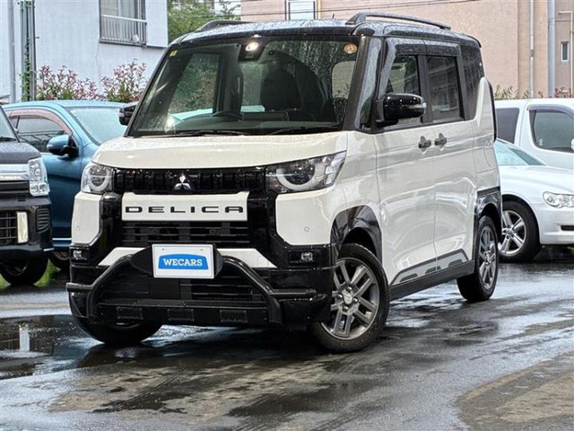 デリカミニ T プレミアム 4WD 