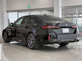 BMWを熟知したメカニックよる100項目の納車前点検☆ドイツ本国と同様の教育・訓練を受けたBMW専門メカニックが100項目にも上るポイントを徹底的にチェックいたします。