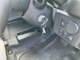 ダイハツ認定中古車取扱いの正規ディーラー店舗となります。メーカー保証はもちろん中古車保証も全国最寄りのダイハツ正規ディーラーにてご利用いただけます(一部除く)