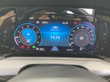 Volkswagen純正インフォテイメントシステム。フォルクスワーゲン車専用に開発された最新のオーディオシステムを採用。多彩な機能で快適なドライビングをサポートします。