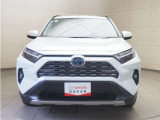 安心の納車前整備!エンジンオイル、オイルフィルター、ワイパーゴム、交換致します。 詳しくはスタッフまで、お問い合わせ下さい。