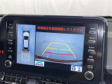 バックモニター付なので後退時に後方が見えるので安心。 車は構造上、死角がたくさんなので万が一を考えると必須ですね。 あくまで補助の為の装備、バックは目視で確認する事が重要ですよ。