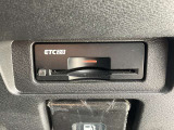 ビルトインタイプのETC2.0が付いてます。