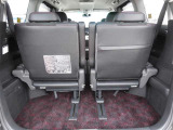 【トランク】荷物を積むのに十分な広さです!出かけ先でお土産を沢山買っても大丈夫♪