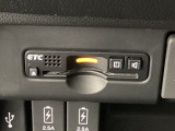 ETCが付いてます。ETC搭載車しか通過できないスマートICが利用できるようになりますよ!現在スマートICの設置箇所も増えてきているので、高速道路利用の幅が広がりますね☆
