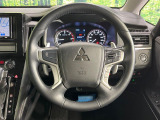 【純正革巻きステアリング】上質な革を使用することで、手にしっかり馴染みとても運転しやすいハンドルです♪