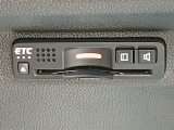 ETC車載器が装備されております。カードを挿入すれば直ぐに使えるようセットアップ(有料)してお渡しします。
