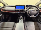 プリウス 2.0 Z E-Four 4WD 本革シート