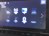 ギャザズディスプレイオーディオ。テレビ・Bluetoothオーディオにも対応しており、お気に入りの音楽をお楽しみいただけます。