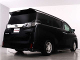 当店では、厳選された車両のみ展示しております。アルファード・ヴェルファイアに特化した専門店ならではの豊富な在庫の中から、お気に入りの一台をお探しください!