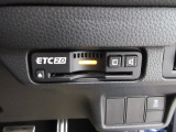ETC付。高速道路の料金所はキャッシュレスで通過です。サービスエリア等にあるスマートインターの出入りも利用可能でとっても便利。ご納車後すぐにお使い頂けるようセットアップしてのお渡しとなります。