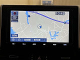 純正ナビが付いています。タッチパネル式で使いやすくBluetooth機能も搭載しており運転中もとても楽しくドライブできます!