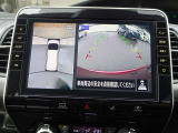 アラウンドビュー☆空から見下ろすような視点で、スムーズな駐車と安全確認をサポート!運転の心強い味方になってくれます♪