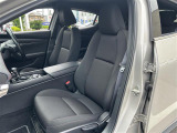 ◆LIBERALAは、輸入車選びの新たなスタイルを提案するインポート・セレクト・ブランドです。オーナー様となる方がクルマから直接感じる感性を第一にした、最良の一台との出会いをコーディネートいたします。