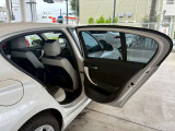 BMW Premium Selection 調布/〒182-0015東京都調布市八雲台2-14-1/TEL.042-426-1166/営業時間:10:00-18:00