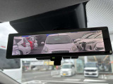 カメラで後ろの映像が確認できます。大きな荷物を積んだ時でも視界の邪魔にならないので安心です!