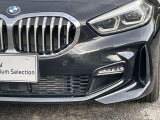 また、BMW正規認定中古車は、エマージェンシーサービスが自動付帯。24時間365日、皆様のカーライフをサポート致します。確かな安心のうえで、「駆けぬける歓び」をご堪能ください。