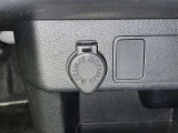 シガーソケット用の充電器が使用可能です!