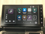 【9インチスマホ連携ディスプレイオーディオ】 対応しているスマホアプリを大画面で使えます!フルセグテレビやラジオの視聴、Bluetooth接続による音楽鑑賞、ハンズフリー通話なども利用可能です。